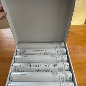 Amazon White Biodegradable Party Poppers